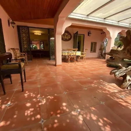 Rez-de-jardin De 4 Pieces Holiday home *