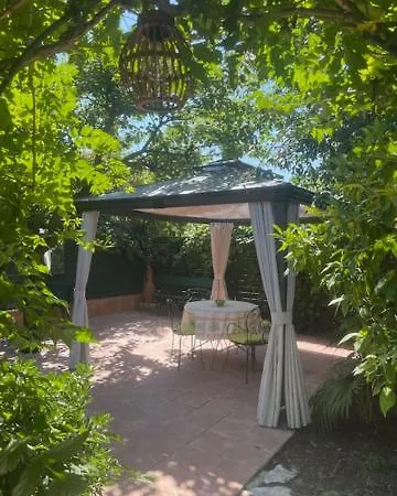 Rez-de-jardin De 4 Pieces * Le Cannet